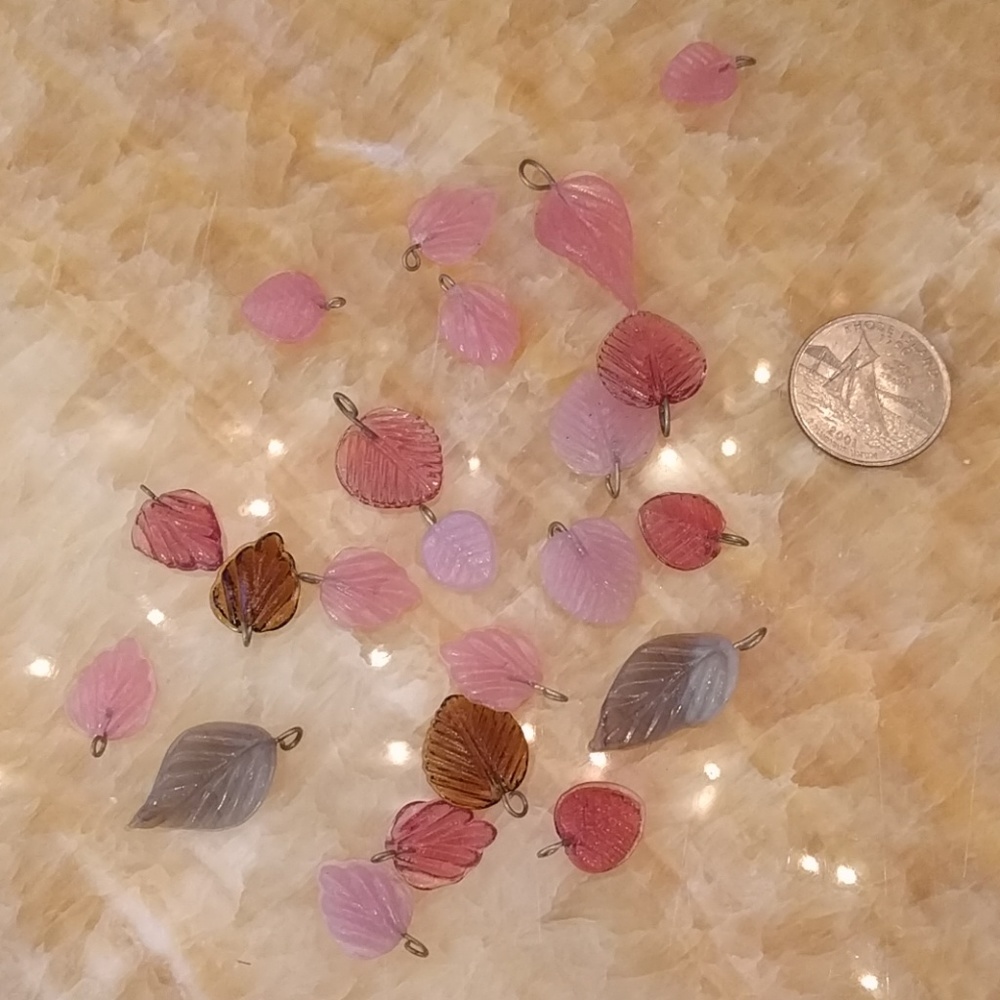 CRAFTY SUPPLIES! Glass Leaf Charms